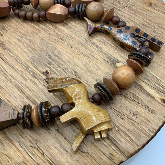 Hand Carved African Vintage Wooden Beaded Elephant Lion Giraffe Necklace - Picture 1 of 10